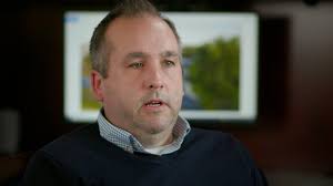 Aaron Dearborn's Instagram, Twitter & Facebook