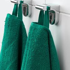 The combination of solid terry and stripes gives you an appealing towel with great function. Vagsjon Dark Green Bath Sheet 100x150 Cm Ikea