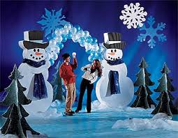 Similar to its california predecessor, the layout of the magic. Christmas Float Parade Float Ideas