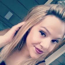 Amber Ambrose's Instagram, Twitter & Facebook