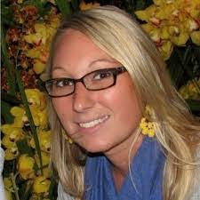 Amanda Stutler's Instagram, Twitter & Facebook