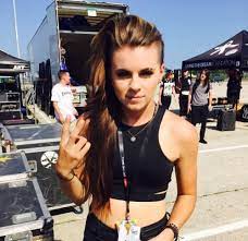 Pin By Claire On D Pvris Pvris Lynn Lynn Gunn