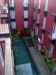 On an island off the coast of okinawa, two young. Padahal Dah Ada Larangang Jemur Pakaian Di Balkon Tapi Picture Of Amaris Hotel Legian Tripadvisor