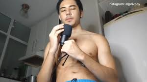 Gabri ASMR Nua leaves nothing back in her daring porn performances