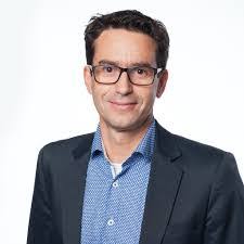 Thomas Strauss's Instagram, Twitter & Facebook