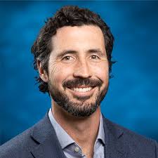 Tom Babich's Instagram, Twitter & Facebook