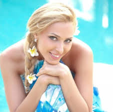 Iulia vantur was born on july 24, 1980 in iasi, romania. Iulia Vantur Salman Khan Girlfriend Age Husband Wikipedia Biography Date Of Birth Marriage Varsta Hot News Songs Noutati Instagram Pocket News Alert