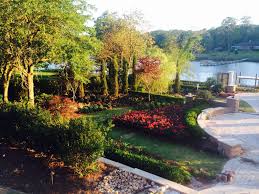 Sunset In An Edwardian Garden In Pensacola Florida Design By James Martin Installation By Gulfside Landscaping Pensacola Florida Landscape Pensacola