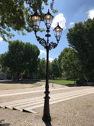 Art Quarters Bethanien And Mariannenplatz Berlin Braun Lighting Solutions E K In 2020 Braun Werden