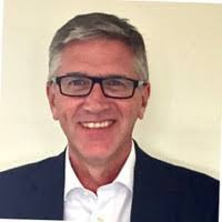 Chris Jinks's Instagram, Twitter & Facebook