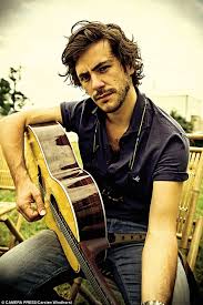 Jack's new album 'europiana' is out 25th june 2021! Poldark With A Guitar He S Got The Looks The Breeding And The Self Destructive Streak But Singing Star Jack Savoretti Insists Walking Out On A Record Deal Was His Best Decision Ever