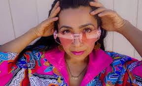 Kiana Baez's Instagram, Twitter & Facebook