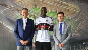 Demba ba arada kaldığı için üzgün. Wechsel Perfekt Besiktas Verpflichtet Demba Ba Vom Fc Chelsea Goal Com