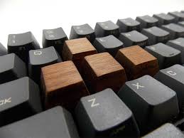 Walnut Plateau Keycaps
