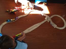 Ikea Lillabo Train Set Added Puzzle Pieces Under The Bridge So Thomas Trains Can Go Through Ikea Train Train Layouts Ikea Lillabo