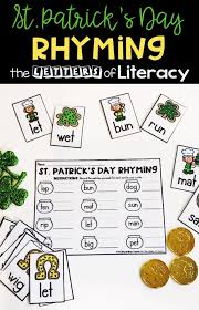 Try these fun learning activities and games for kindergartners. St Patrick S Day Rhyming Activity Sensory Bin For Kindergarten