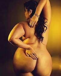 Curvy models naked