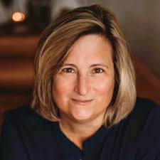 Get ready for an exciting event paired with free breakfast!