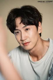 Tudou) mango flavor cf (credits to 土豆用户. Lee Kwang Soo Is All Smiles In New Profile Photos Koogle Tv Pacar Pria Pria
