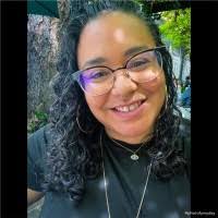 Ashley Markarian's Instagram, Twitter & Facebook