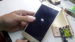 Cara mengatasi hp yang tidak bisa di cas adalah dengan mengecek port usb smartphone kamu guys. Cara Mengatasi Hp Xiaomi Mati Total Dan Tidak Bisa Di Charge