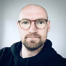 Adrian Newell's Instagram, Twitter & Facebook