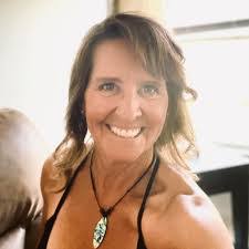 Carla Capizzi's Instagram, Twitter & Facebook