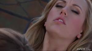 6 min87%hdplayful brunette model makes love to her natura. Beautiful Blond Girlfriends Nicole Aniston Brett Rossi Make Love Xvideos Com