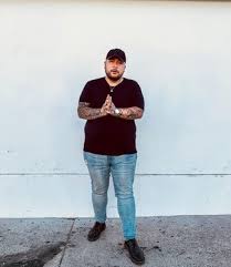 Explore the collection of black, grey and blue skinny jeans, as well as ripped and stretch designs to wear at the weekend. Pgrmaok6miojmm