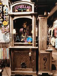 See more ideas about fortune teller, art, fortune telling. Fortune Teller Machine In A Store Picture Art Prints And Posters By Panoramic Images Artflakes Com
