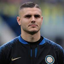 Inter stars icardi got himself a new haircut, the argentinean dyed his head the platinum blonde or of the course everybody notice it when the 24 years old turned up for today training sessions at sunning training center. Pin On Mauro Icardi