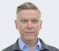 NHS Resolution welcomes Chair's re-appointment and appointment of Tom  Spender as Non-Executive Director