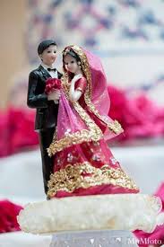 Alexandria Va Indian Wedding By Mnmfoto Indian Wedding Cakes Indian Cake Indian Wedding Favors