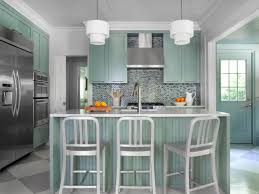 Why are gray kitchen cabinets so popular. Gray Cabinets What Color Walls Cuethat