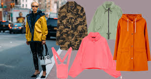 Accédez aux dernières tendances avec notre sélection pour femme, homme et enfant. Parka D Ete Et Coupe Vent La Tendance A Adopter Cette Saison Fdt