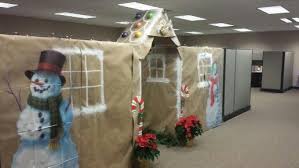 Gingerbread Houses Village Christmas Cubicle Decorating Idea Office Christmas Decorations Cubicle Decor Office Outdoor Christmas Decorations