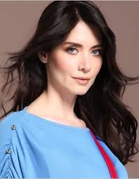 Karatay neden oldu, nasıl oldu gibi konulara girmeyeceğim. Who Is Cuneyt Ozdemir Dating Cuneyt Ozdemir Partner Spouse