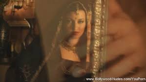 It tells you how you can stay healthy while maintaining yourself and look effortlessly beautiful in all ways! Indian Beauty Exploring Sexuality Free Xxx Porn Videos Oyoh