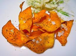 Susskartoffel Chips Ein Schones Rezept Mit Bild Aus Der Kategorie Kartoffeln 47 Bewertungen O 4 0 Tags Backen Be Susskartoffel Chips Susskartoffel Rezepte