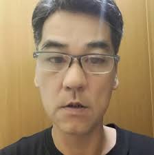 刘亦菲- 刘亦菲童年与小姨和表妹的旧照！