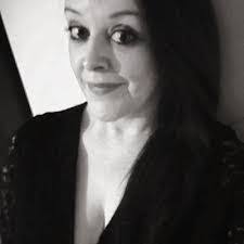 Stacey Epler's Instagram, Twitter & Facebook