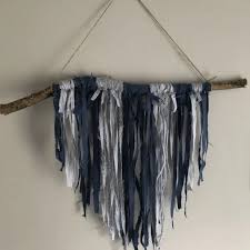 Boho yarn wall hanging diy. Macrame Wall Hanging An Upcycled Alternative Diy Decor Idea