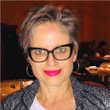 Adriana D'Elia Briceño en LinkedIn: #tecnología #ingeniería #transportation  #transporte #felicidad #mujeres…