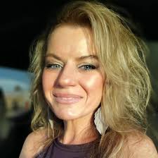 Skip to My Donna Lou's