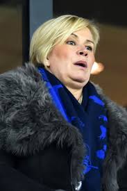Bei ihrem neuesten look muss man jetzt aber glatt zweimal hinschauen. Claudia Effenberg Schlank Und Sexy Wie Nie Gala De