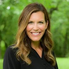 Stacey Stratton's Instagram, Twitter & Facebook