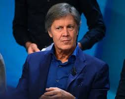 Fulvio collovati, nato a teor nel 1957, è un ex calciatore italiano, attualmente opinionista della rai. Esclusiva Collovati Vi Racconto Un Retroscena Liedholm Rivera