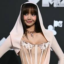 Blackpinks Lisa Looks Like a Rockstar in a Nude Corset Dress at the 2024  VMAs