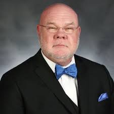 Meet Bill Sanderson: beekeeper, food-lover and district new superintendent 