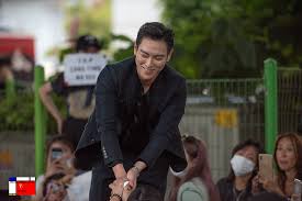 They debuted on august 19, 2006 during the yg family's 10th anniversary concert at seoul's olympic gymnastics arena. Bigbang S T O P Gifts Supporters With Secret Fan Meeting Right After His Alternative Military Service